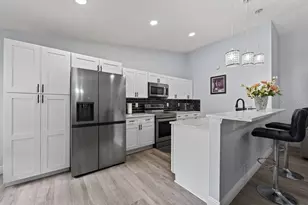 8431 Wakulla Dr, Temple Terrace, FL 33637 - Photo 12