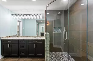 1 Beach Dr SE, Saint Petersburg, FL 33701 - Photo 26