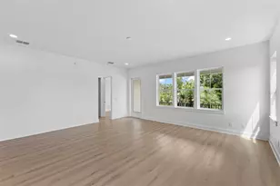 3534 Overlook Dr NE, Saint Petersburg, FL 33703 - Photo 20