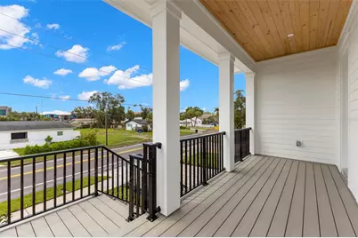 3534 Overlook Drive NE, Saint Petersburg, FL 33703 - Photo 4
