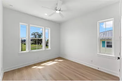 3534 Overlook Drive NE, Saint Petersburg, FL 33703 - Photo 28