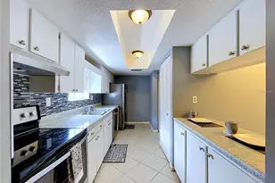 7907 Sabal Dr, Temple Terrace, FL 33637 - Photo 14