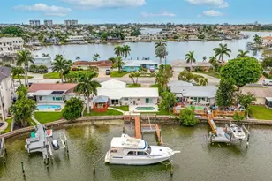 530 79th St S, Saint Petersburg, FL 33707 - Photo 52