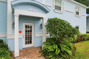 151 Sea Horse Dr SE, Saint Petersburg, FL 33705 - Photo 4