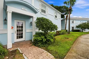 151 Sea Horse Dr SE, Saint Petersburg, FL 33705 - Photo 2