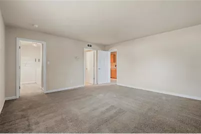 151 Seahorse Drive SE #B, Saint Petersburg, FL 33705 - Photo 18