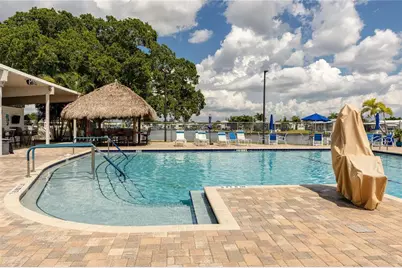 6821 Americana Drive NE #106, Saint Petersburg, FL 33702 - Photo 36