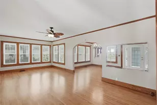 4227 2nd Ave N, Saint Petersburg, FL 33713 - Photo 4