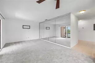 428 Moorings Cove Dr, Tarpon Springs, FL 34689 - Photo 10