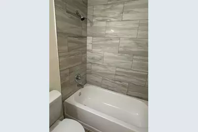9406 N Hartts Drive, Tampa, FL 33617 - Photo 16