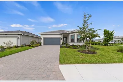 5006 Golden Shore Court, Lakewood Ranch, FL 34211 - Photo 2