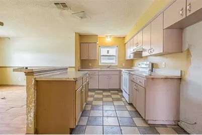 5512 20th Street, Zephyrhills, FL 33542 - Photo 14