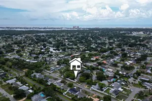 11928 Temple Ct, Seminole, FL 33772 - Photo 40