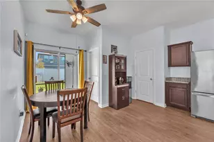 34820 Daisy Meadow Loop, Zephyrhills, FL 33541 - Photo 12