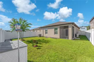 34820 Daisy Meadow Loop, Zephyrhills, FL 33541 - Photo 20