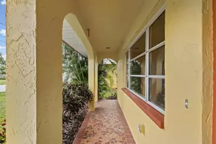 1547 Andover Dr, Dunedin, FL 34698 - Photo 2