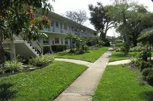 5815 18th St N, Saint Petersburg, FL 33714 - Photo 16