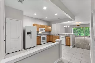 4605 Barnstead Dr, Riverview, FL 33578 - Photo 4