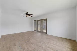 3030 A 5th Street N, Saint Petersburg, FL 33704 - Photo 16
