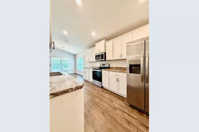 633 W Rexford Drive, Beverly Hills, FL 34465 - Photo 4