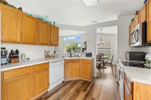 10234 Hunters Haven Blvd, Riverview, FL 33578 - Photo 16