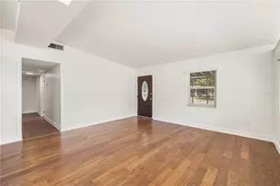 3622 E Lambright St, Tampa, FL 33610 - Photo 10