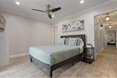 8404 Flagstone Drive, Tampa, FL 33615 - Photo 18
