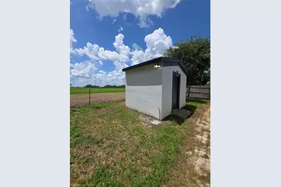 37406 Vista Drive, Dade City, FL 33523 - Photo 16