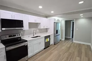 37406 Vista Dr, Dade City, FL 33523 - Photo 4