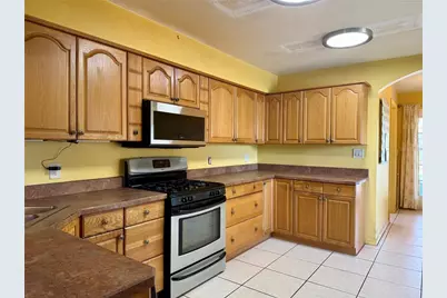 3646 28th Street N, Saint Petersburg, FL 33713 - Photo 10
