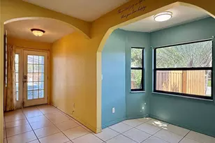 3646 28th St N, Saint Petersburg, FL 33713 - Photo 16
