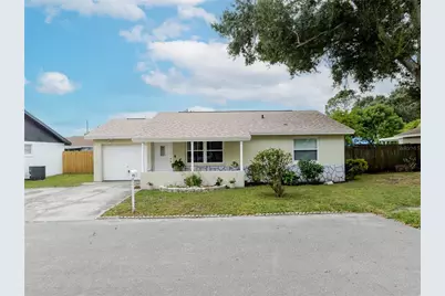 10118 Hunters Point Court, Tampa, FL 33615 - Photo 2