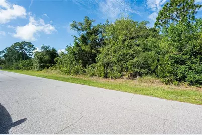 4161 Reynolds Lane, Port Charlotte, FL 33981 - Photo 4