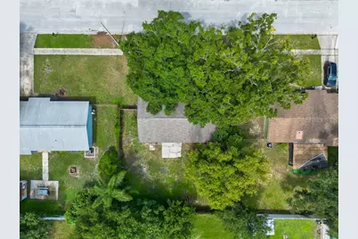 3417 Danny Bryan Boulevard, Tampa, FL 33619 - Photo 42
