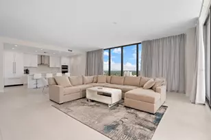 275 1st Ave S, Saint Petersburg, FL 33701 - Photo 12