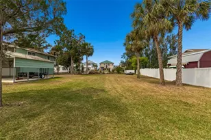 14539 Coffey Ln, Hudson, FL 34667 - Photo 2