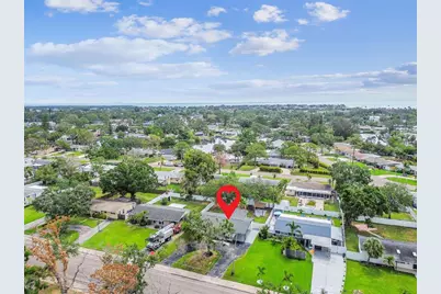 4461 Shore Acres Boulevard NE, Saint Petersburg, FL 33703 - Photo 26