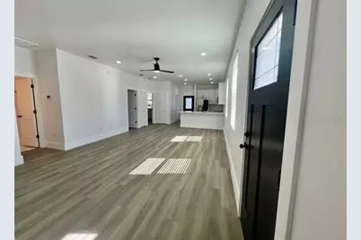 3017 73rd Street N, Tampa, FL 33619 - Photo 4