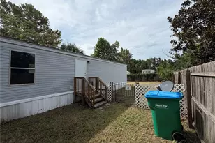 120 NE 12th Ave, Chiefland, FL 32626 - Photo 2
