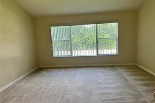 4107 Key Thatch Dr, Tampa, FL 33610 - Photo 12