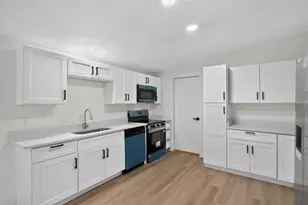 10213 Union Park Dr, Orlando, FL 32817 - Photo 8