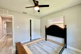 1918 E Shadowlawn Ave, Tampa, FL 33610 - Photo 20