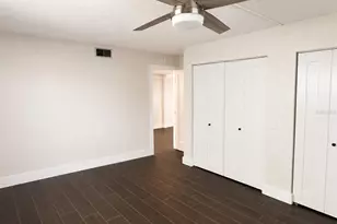 1847 Shore Dr S, Saint Petersburg, FL 33707 - Photo 6