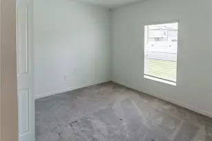 13693 Newbridge St, Spring Hill, FL 34609 - Photo 10