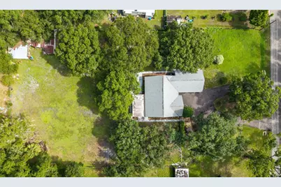 15370 Apache Drive, Thonotosassa, FL 33592 - Photo 4
