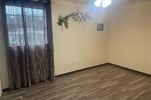 8415 N Gomez Ave, Tampa, FL 33614 - Photo 20