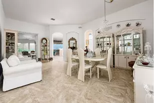 10924 Rain Hollow Ct, New Port Richey, FL 34655 - Photo 4