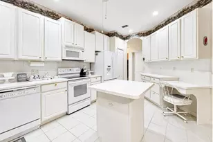 10924 Rain Hollow Ct, New Port Richey, FL 34655 - Photo 20