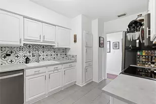 5425 2nd Ave N, Saint Petersburg, FL 33710 - Photo 20