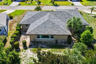 234 Amesbury Cir, Sun City Center, FL 33573 - Photo 34
